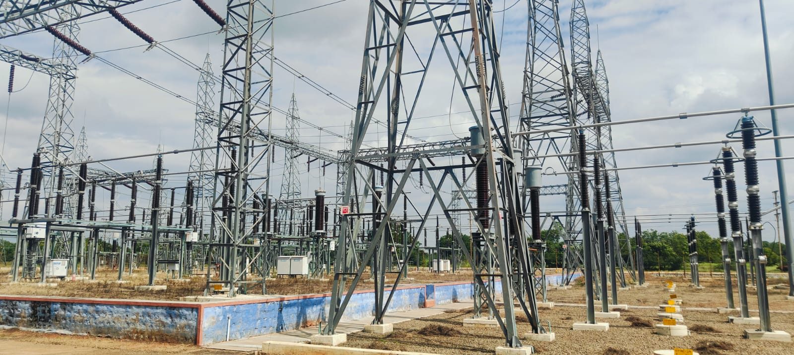 Substation switchyard equipment